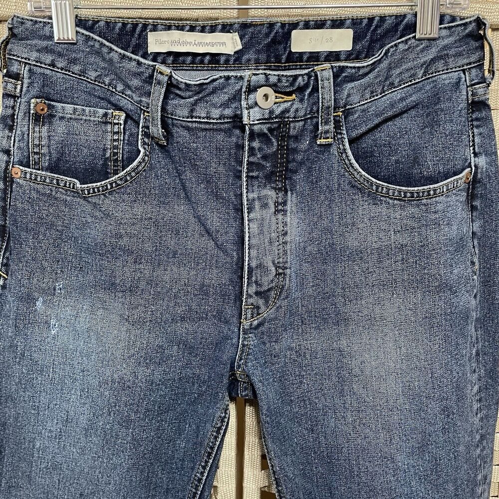 Pilcro Crop Flare Jeans Size 28 Two Tone Blue Denim Raw Hem Button Fly 5 Pocket - Picture 3 of 10